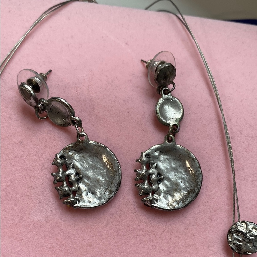 Elegant Purple Jewelry Set. EUC. - Picture 4 of 10